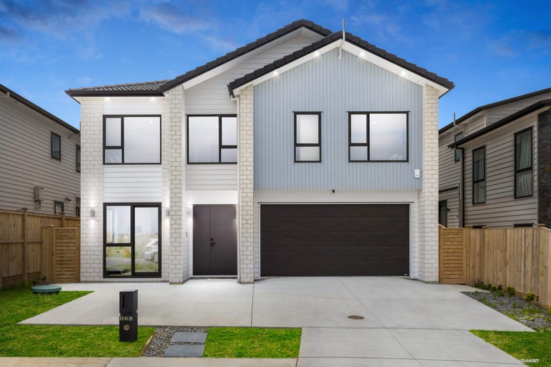 126 McQuoids Road, Flat Bush, Auckland - Carousel 1