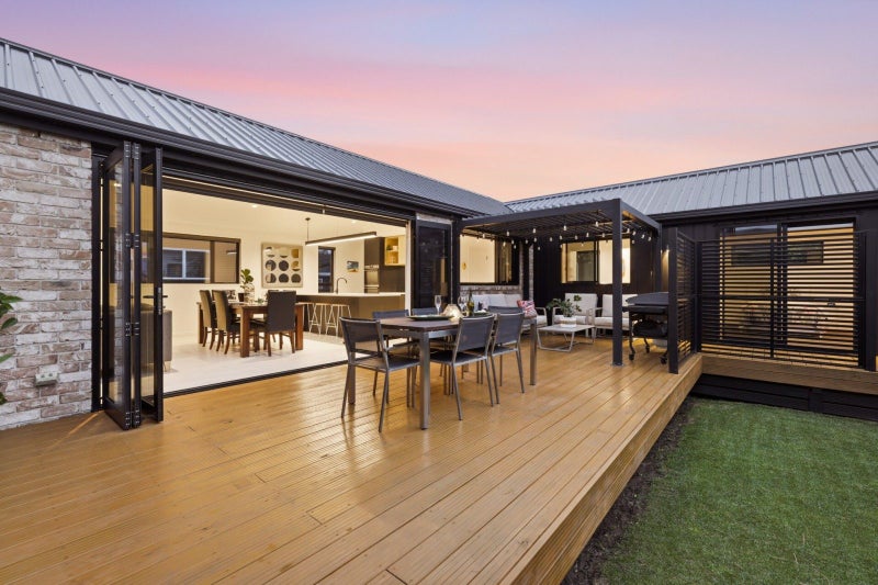 8 Motiti Road, Papamoa Beach, Papamoa - Carousel 50