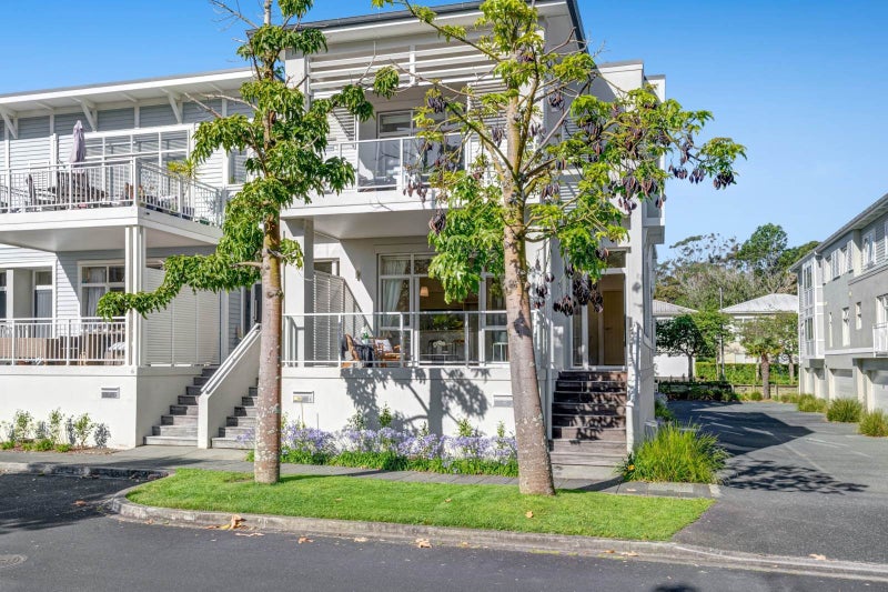 2 Parkside Drive, Orewa, Rodney, Auckland - Carousel 1