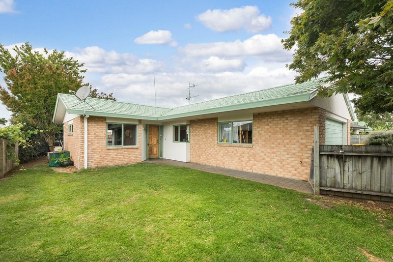 3A Atlanta Court, Katikati - Carousel 2