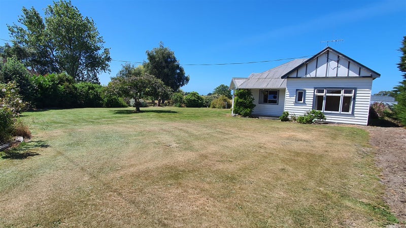 1281 Waimate Highway, Timaru - Carousel 1