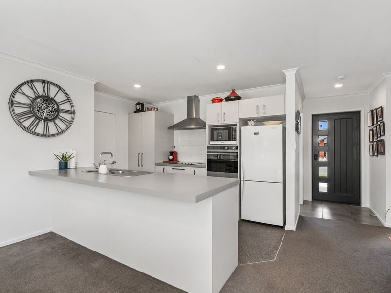 15 Charlbury Drive, Rolleston, Rolleston - Carousel 2