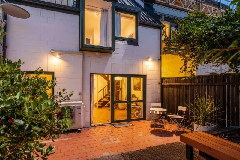 9/24 Shrewsbury Street, Merivale, Christchurch - Carousel 24