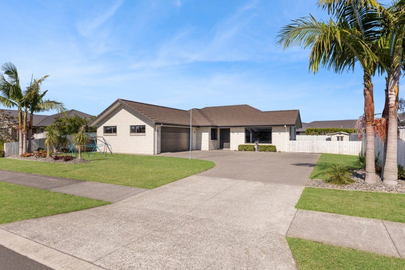 23 Searle Drive, Patumahoe - Carousel 2