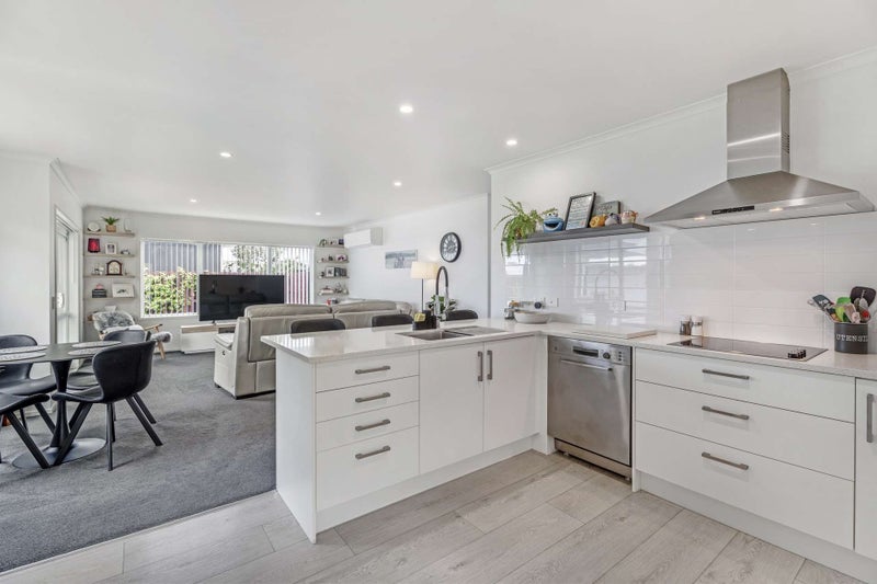 161 Harbour Drive, Matarangi, Whitianga - Carousel 2