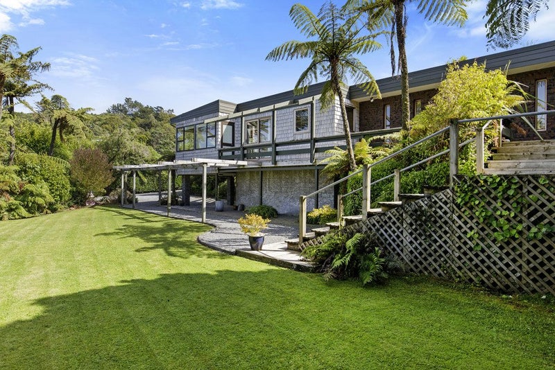 155 Park Road, Belmont, Lower Hutt, Wellington - Carousel 1