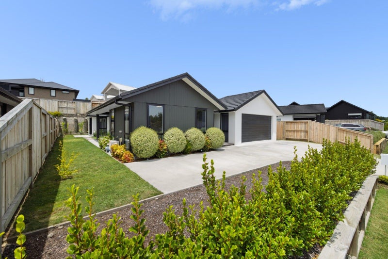 65 Hass Drive, Ohauiti, Tauranga - Carousel 2
