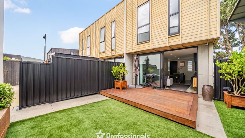 429A Jackson Street, Petone, Lower Hutt - Carousel 1