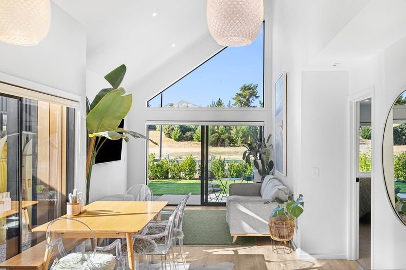 28 Malvern Road, Wanaka - Carousel 2