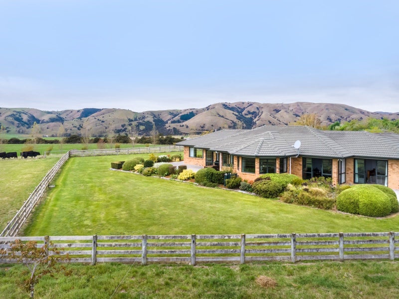 184 Glenmorven Road, Morison Bush, Greytown - Carousel 2