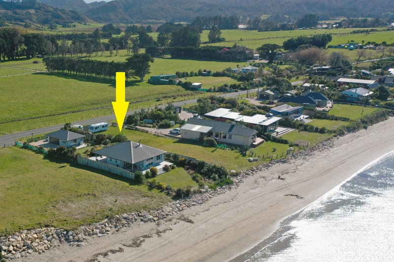 1062 Collingwood-Puponga Main Road, Collingwood - Carousel 2