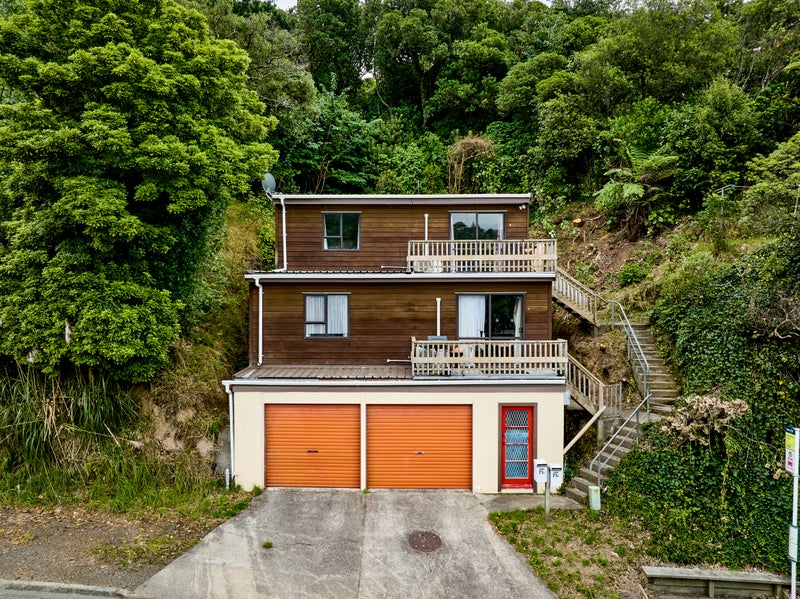 71 Middleton Road, Johnsonville, Wellington - Carousel 1