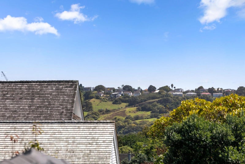 31 Belmont Terrace, Milford, Auckland - Carousel 1