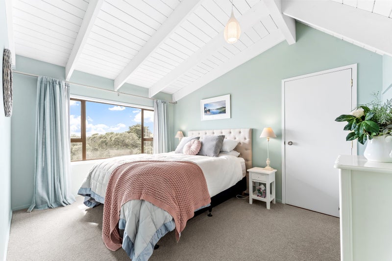 25 Rangimaarie Crescent, Snells Beach, Snells Beach - Carousel 1