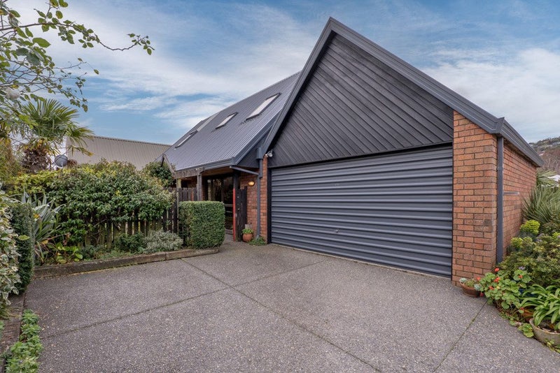 2/4 Herbs Place, Cashmere, Christchurch City, Canterbury - Carousel 2