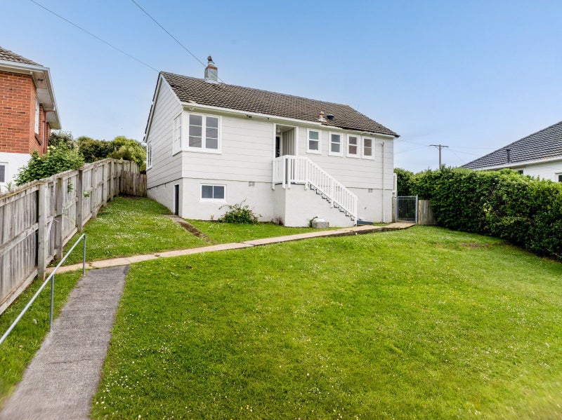 50 Aberdeen Road, Saint Clair, Dunedin - Carousel 2