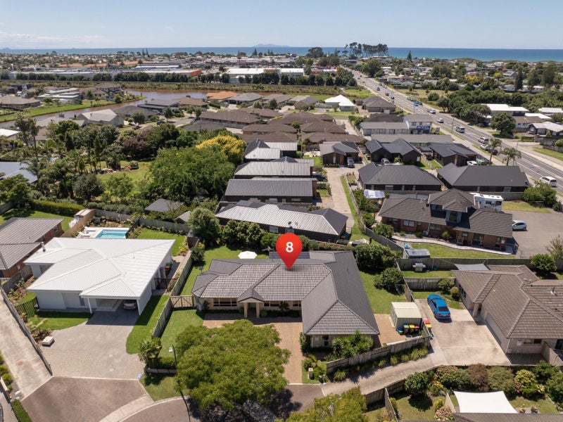 8 Hudson Grove, Papamoa Beach, Papamoa - Carousel 1