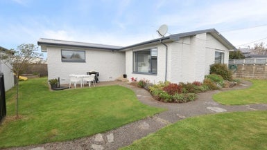 12 Kereru Street, Waikiwi, Invercargill - Carousel 1