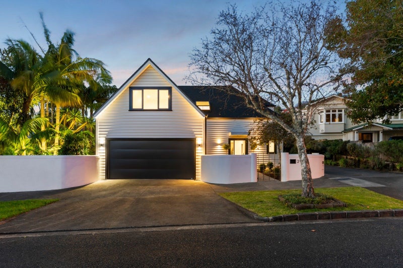 1/2 Kenny Road, Remuera, Auckland - Carousel 1