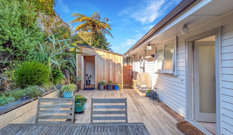 1/30 London Road, Korokoro, Lower Hutt - Carousel 2
