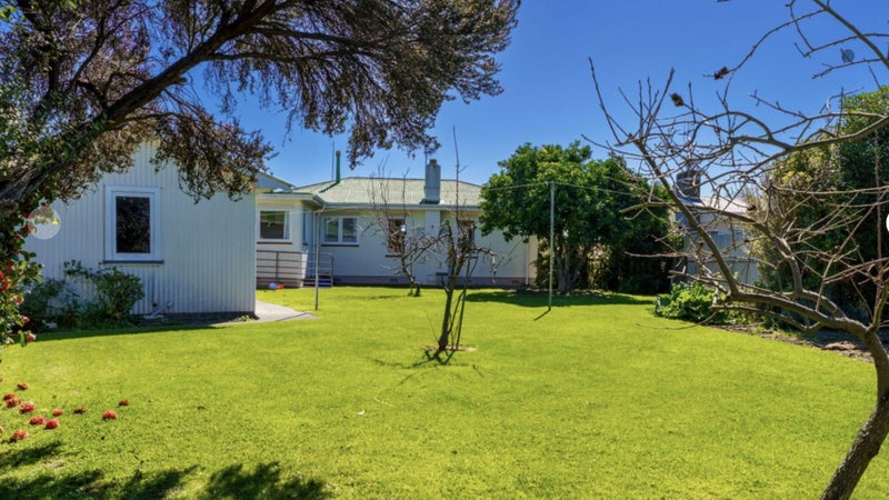 33 Wharerangi Road, Tamatea, Napier - Carousel 1