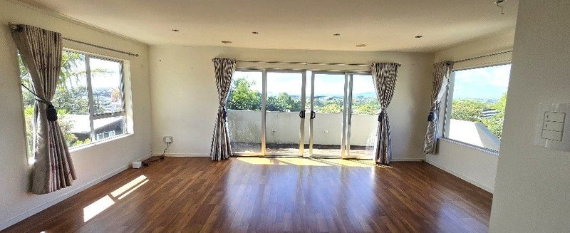 2/167 Coronation Road, Hillcrest, Auckland - Carousel 2