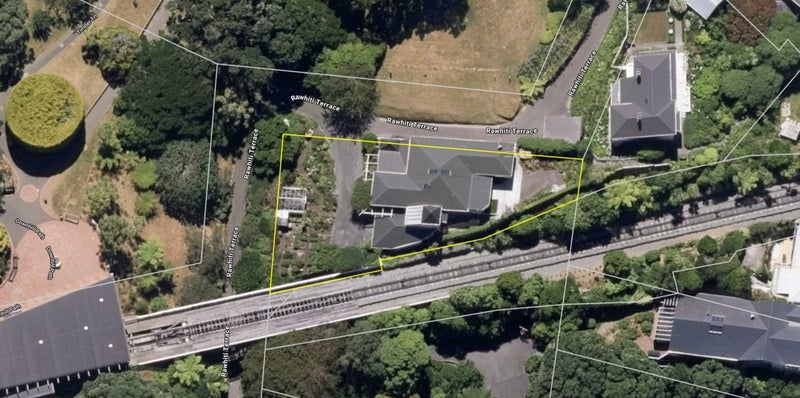 3 Rawhiti Terrace, Kelburn, Wellington - Carousel 28