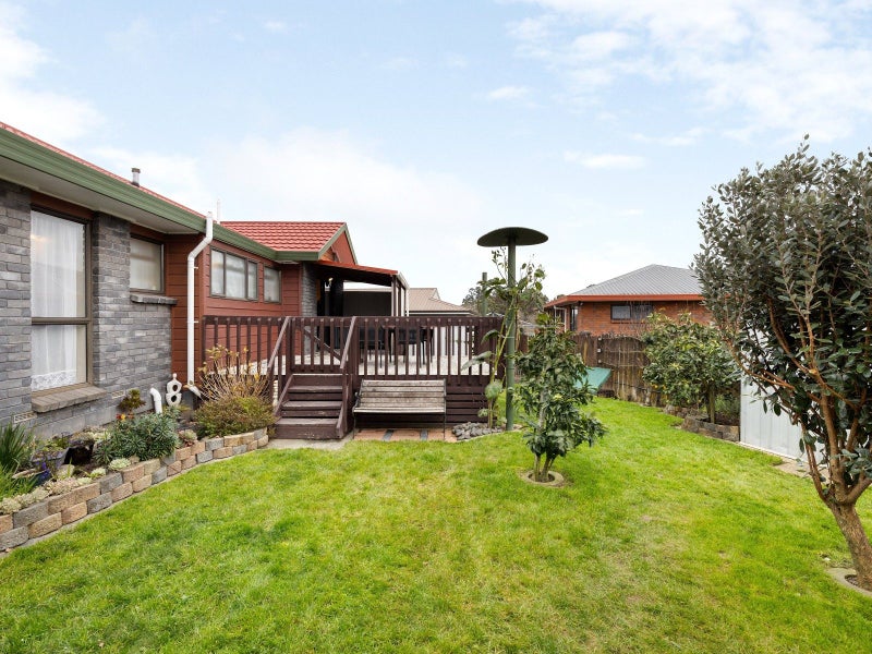 46 Lansdowne Crescent, Glenview, Hamilton - Carousel 3