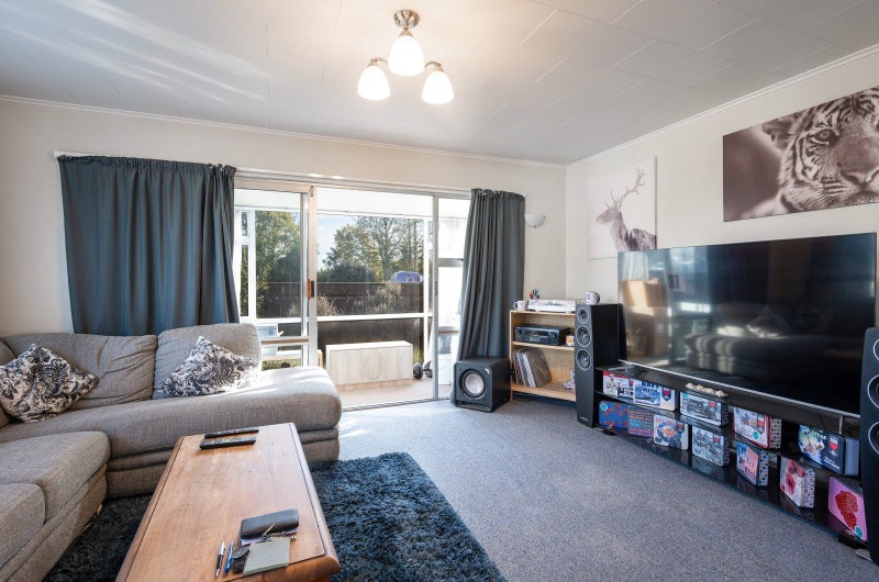 69B Waverley Street, Richmond, Richmond - Carousel 2