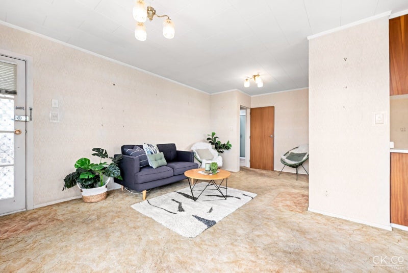 18 Seddon Street, Naenae, Lower Hutt - Carousel 2