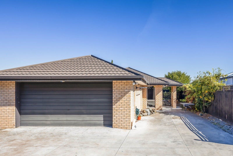 10 Netley Place, Aranui, Christchurch - Carousel 1