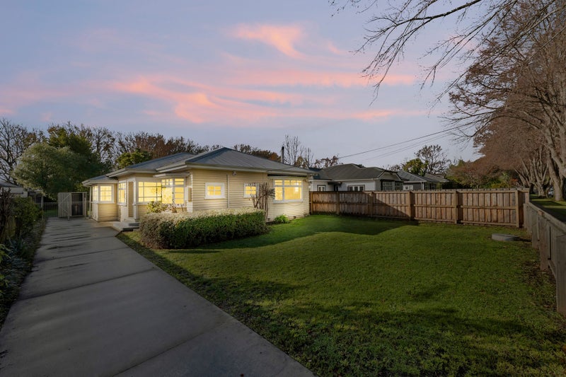 144 Mersey Street, St Albans, Christchurch - Carousel 1