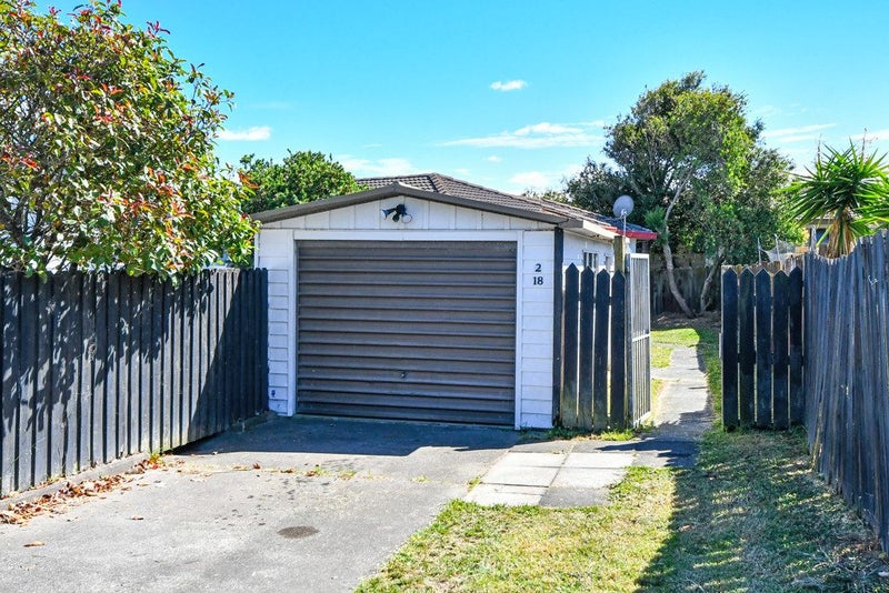 2/18 Silver Creek Road, Weymouth, Auckland - Carousel 9