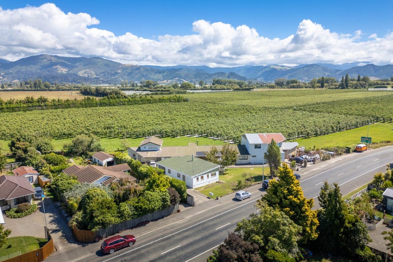 22A High Street, Motueka - Carousel 1