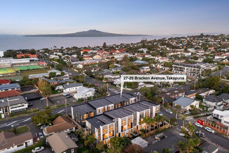 6/27 Bracken Avenue, Takapuna, Auckland - Carousel 24