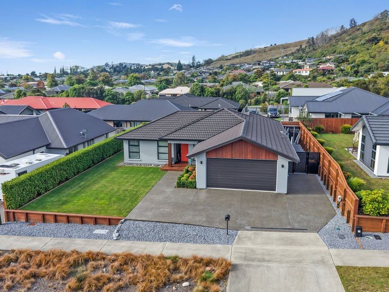 15 Piwakawaka Drive, Stoke, Nelson - Carousel 1