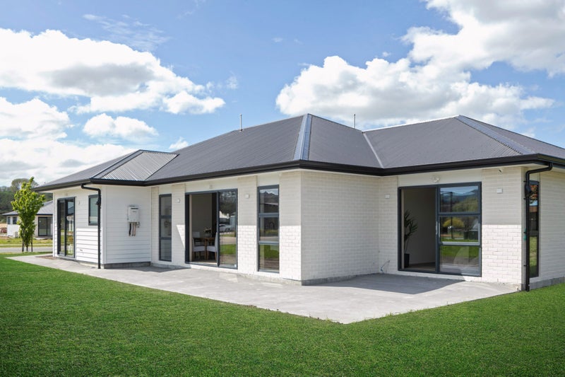 20 Allan Avenue, Makauri, Gisborne - Carousel 1