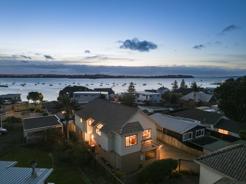 2/161 Bucklands Beach Road, Bucklands Beach, Auckland - Carousel 2