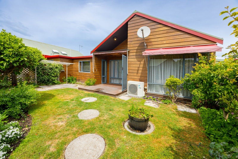 2/411 Eastbourne Street East, Hastings, Hastings - Carousel 1
