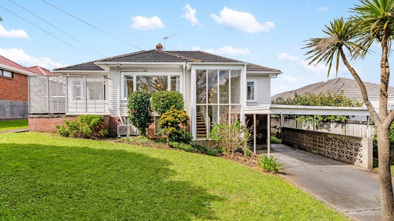 69 Kesteven Avenue, Glendowie, Auckland - Carousel 1