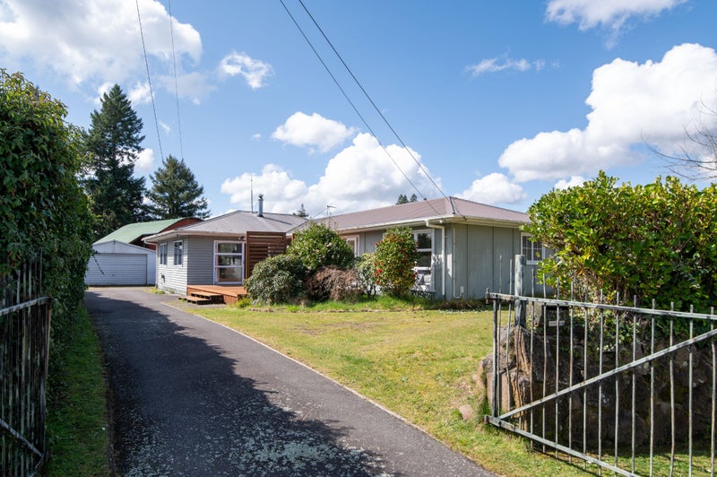 3 Horoeka Street, Springfield, Rotorua - Carousel 17