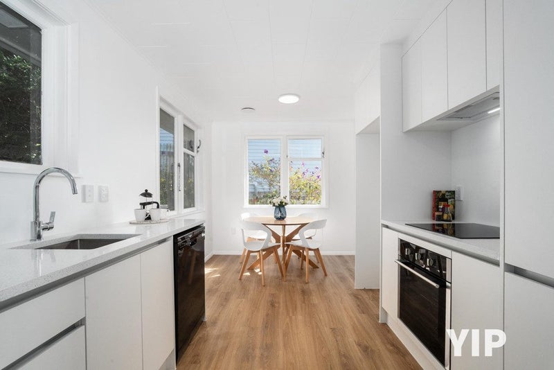 106 Ruskin Road, Newlands, Wellington, Wellington - Carousel 2