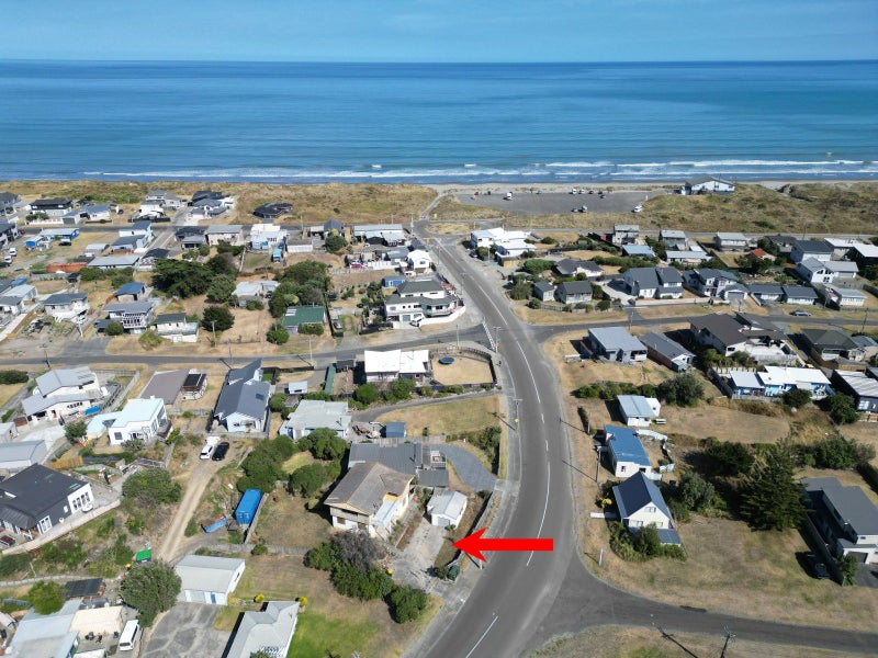 2 Ocean Beach Street, Foxton Beach, Foxton - Carousel 2
