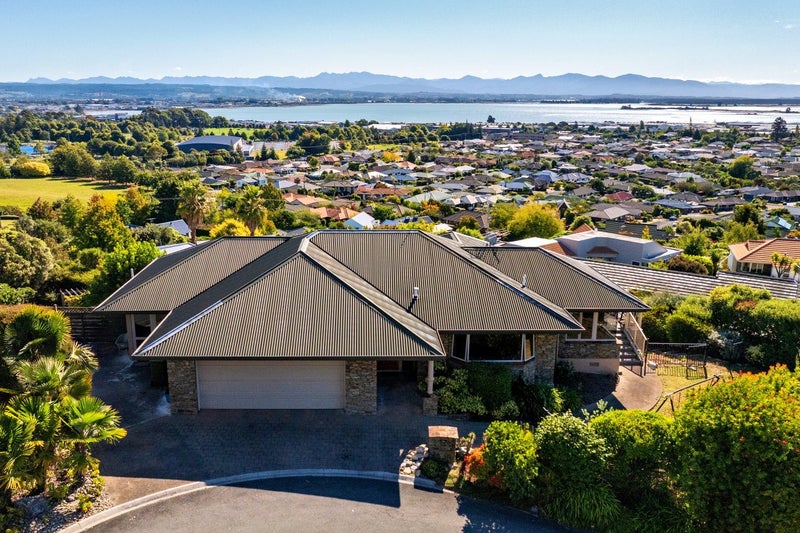18 Clairmont Heights, Stoke, Nelson - Carousel 1