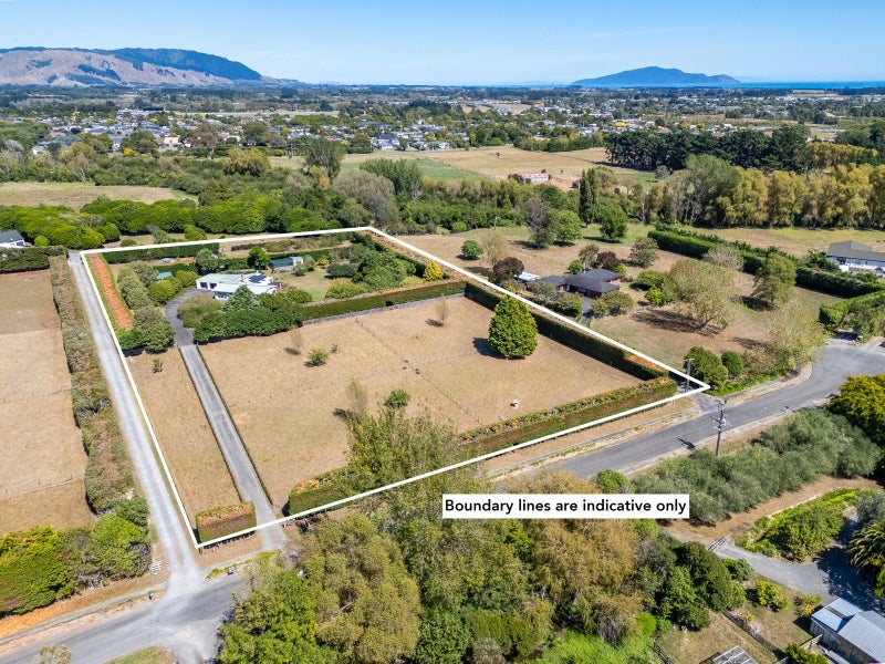 105 Greenwood Boulevard, Otaki - Carousel 45