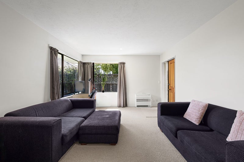 2/44 Division Street, Riccarton, Christchurch - Carousel 2