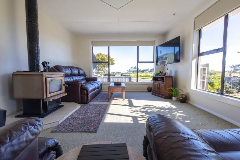 5 West Drive, Arahura Valley - Carousel 2