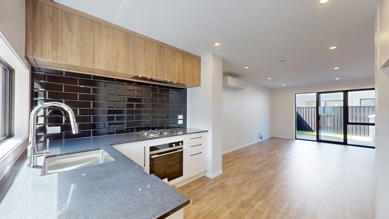 7 Teak Street, Wallaceville, Upper Hutt - Carousel 1