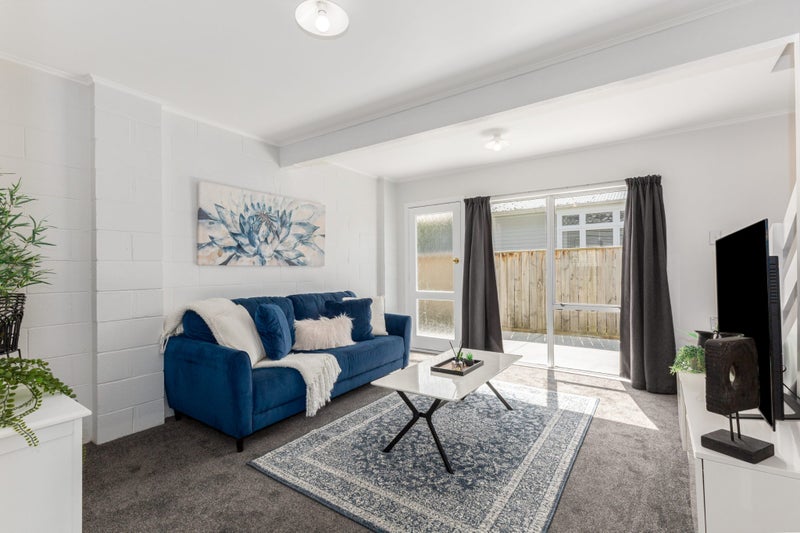 3/46 King Street, Ebdentown, Upper Hutt - Carousel 1