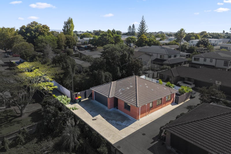 10A Evans Road, Weymouth, Auckland - Carousel 2